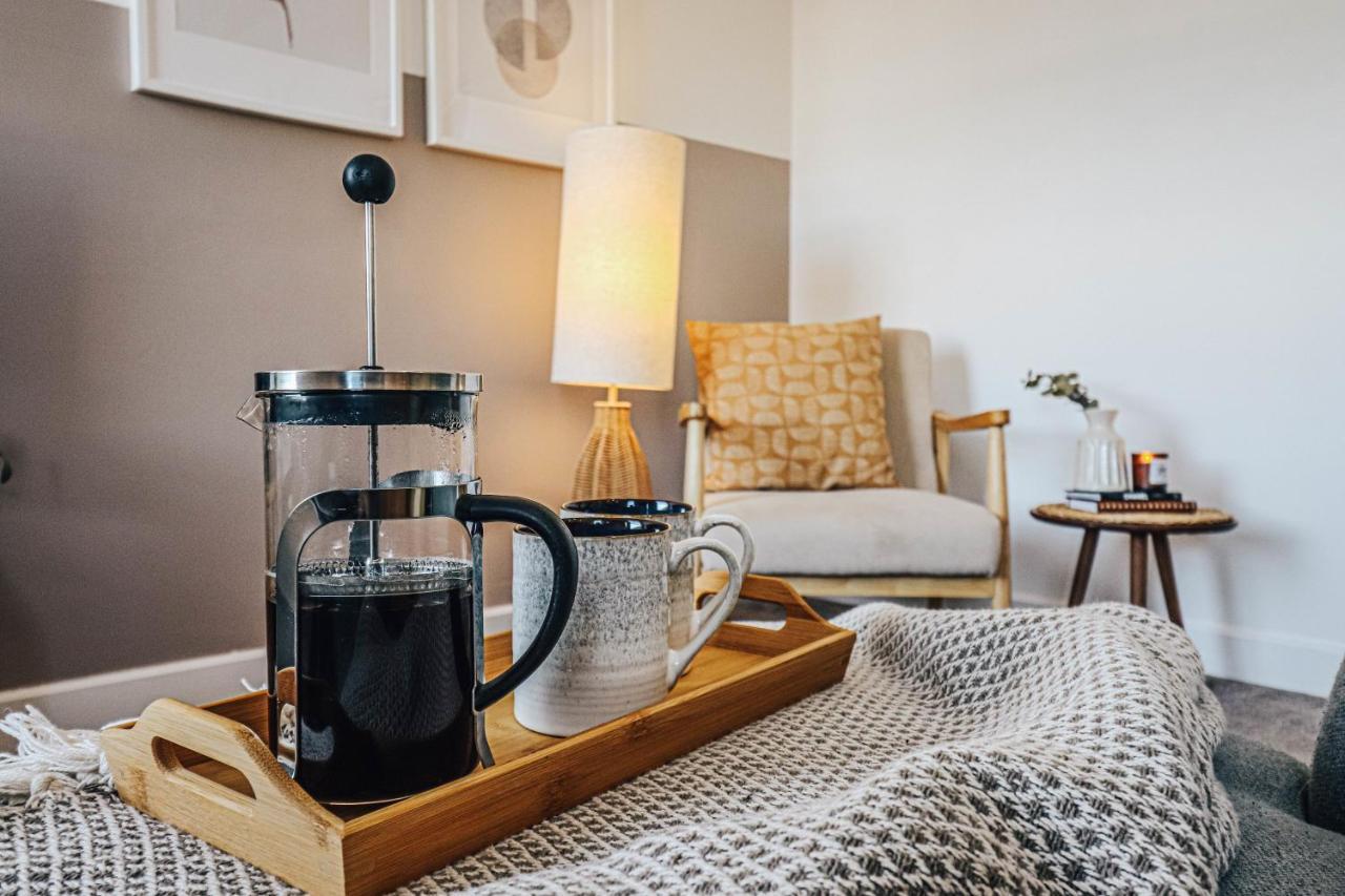 Principality View Apartment Two, By Solace Stays Cardiff Buitenkant foto