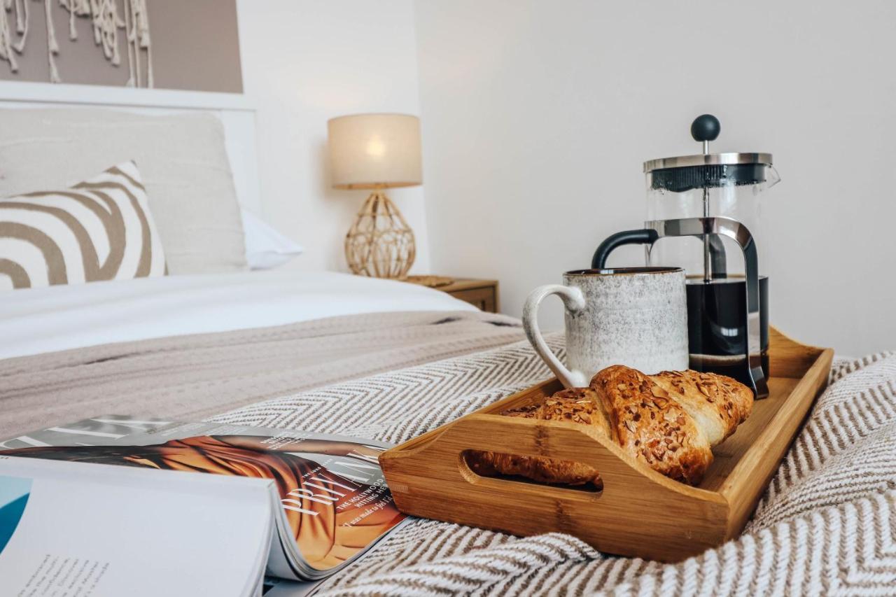 Principality View Apartment Two, By Solace Stays Cardiff Buitenkant foto