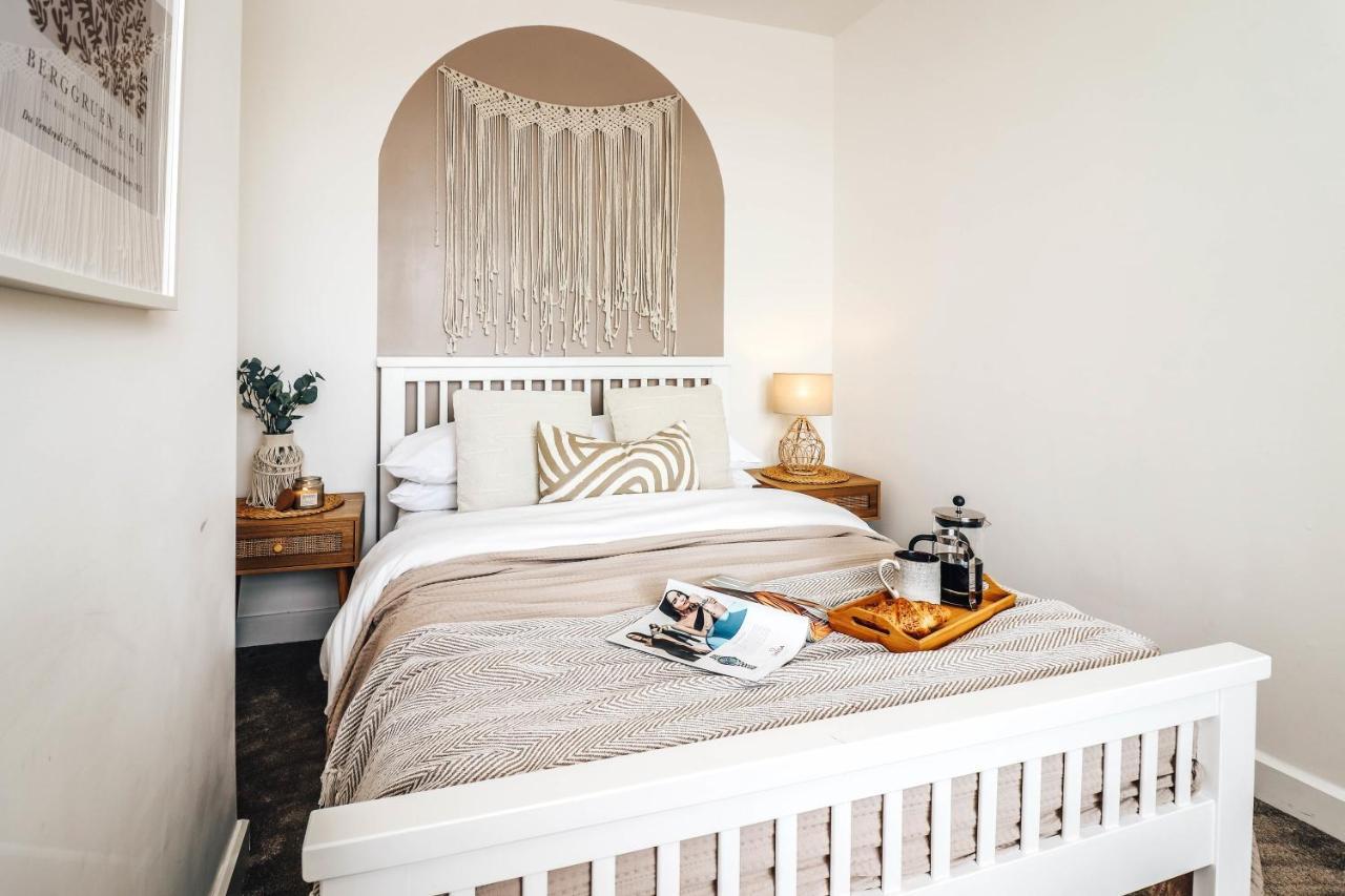 Principality View Apartment Two, By Solace Stays Cardiff Buitenkant foto